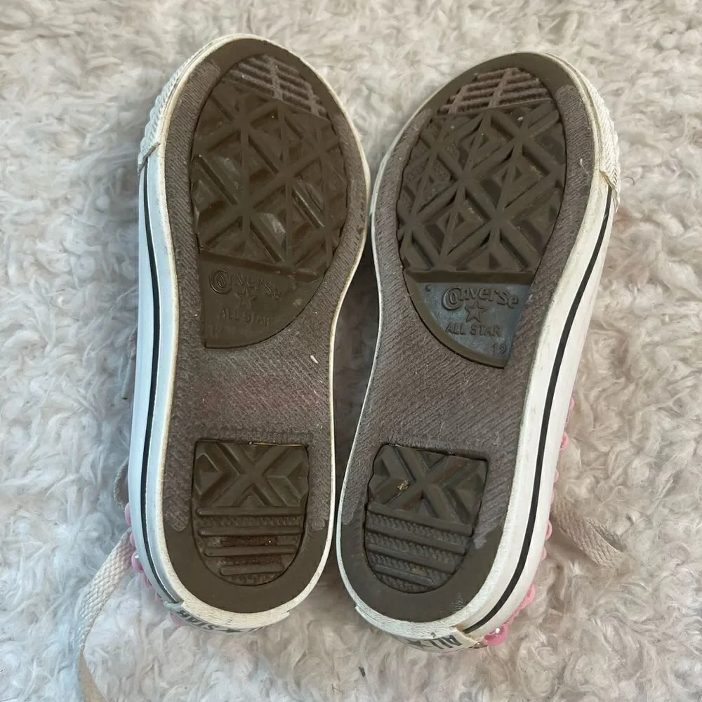 Converse little girl pink Bling low top lace up pink sneakers size 12